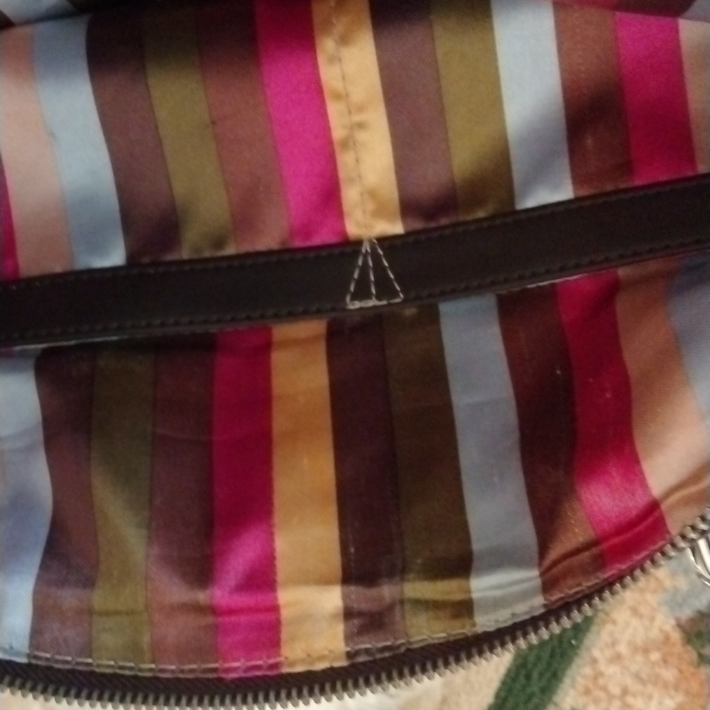 Tignanello Leather Purse - Picture 4 of 5